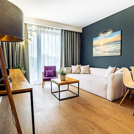 Mielenko & Ex Baltin Ośrodek wypoczynkowy *