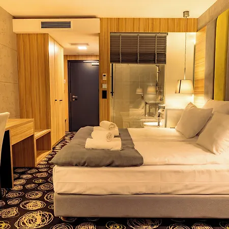 Mielenko & Ex Baltin