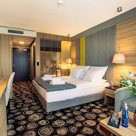 Mielenko & Ex Baltin Ośrodek wypoczynkowy Mielno (Koszalin)