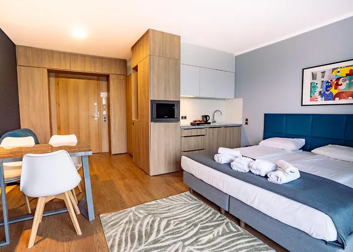 Mielenko & Ex Baltin *